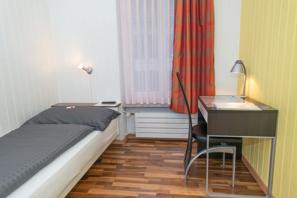 Hotel Rotes Haus Brugg (Aargau) Exterior foto