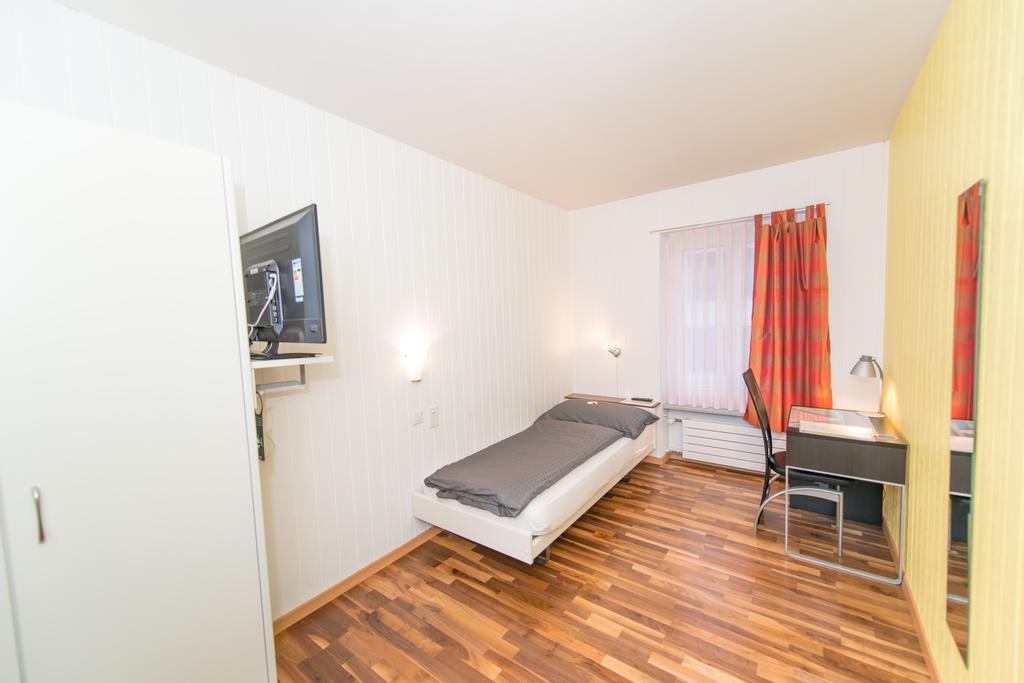 Hotel Rotes Haus Brugg (Aargau) Quarto foto